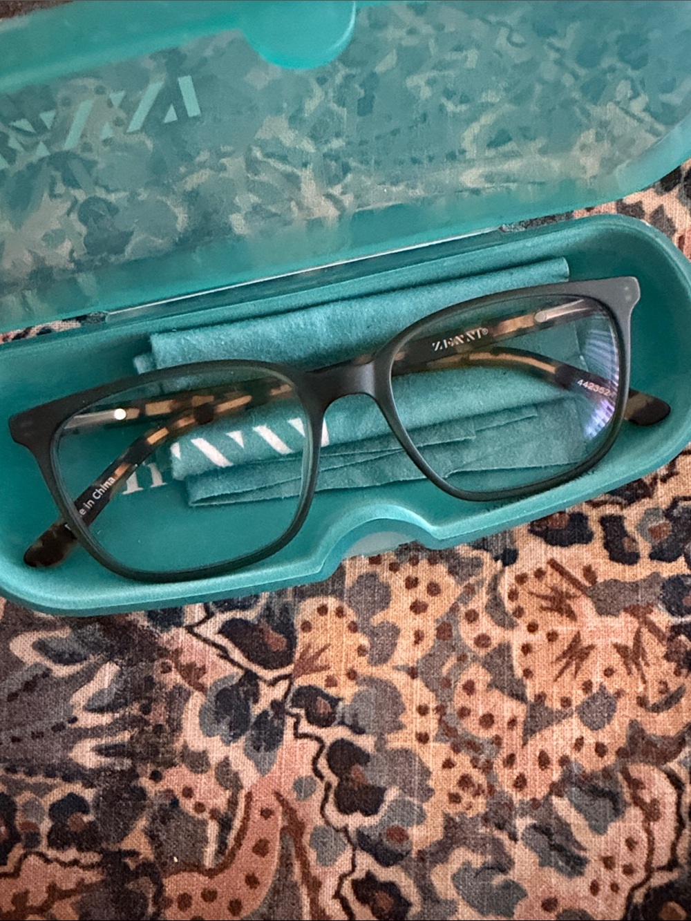 Like New Zenni Blue Light Glasses
